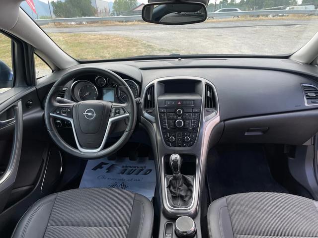 Opel Astra 1.7CDTI-110-ITALIA - автомобили, коли, обяви за нови и употребявани 7