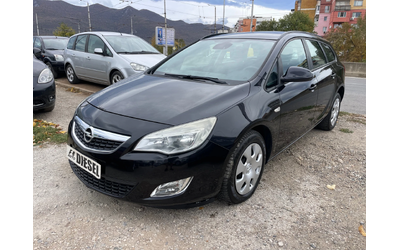 opel-astra - 0