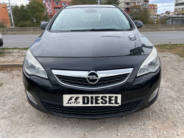 Opel Astra 1.7CDTI-ITALIA - автомобили, коли, обяви за нови и употребявани 1