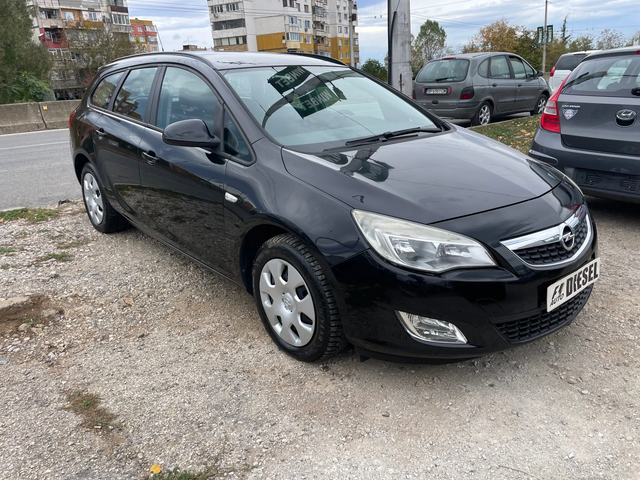 Opel Astra 1.7CDTI-ITALIA - автомобили, коли, обяви за нови и употребявани 2