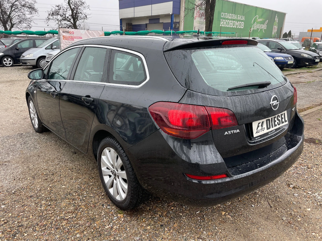 Opel Astra 1.7CDTI-KLIMA - автомобили, коли, обяви за нови и употребявани 8