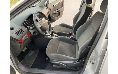 Opel Astra 1.8I 125кс АВТОМАТ АВТОПИЛОТ КЛИМАТРОНИК - автомобили, коли, обяви за нови и употребявани 7