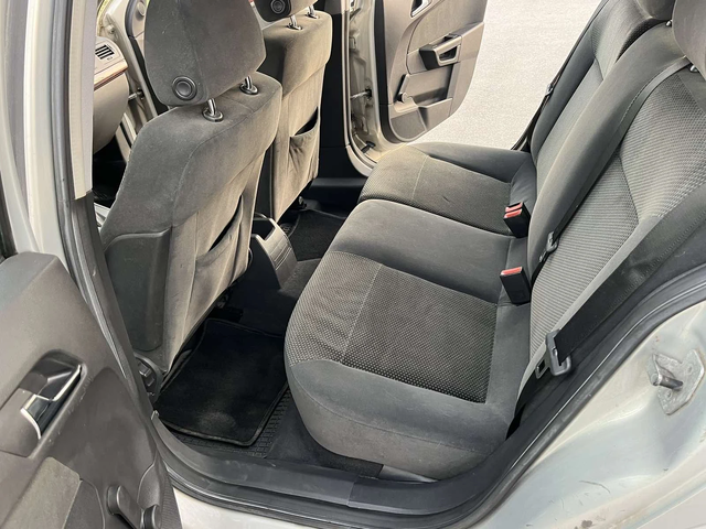 Opel Astra 1.8I 125кс АВТОМАТ АВТОПИЛОТ КЛИМАТРОНИК - автомобили, коли, обяви за нови и употребявани 8