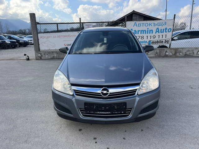 Opel Astra FACE 1.7CDTI 110кс EURO 4 КЛИМАТИК - автомобили, коли, обяви за нови и употребявани 1