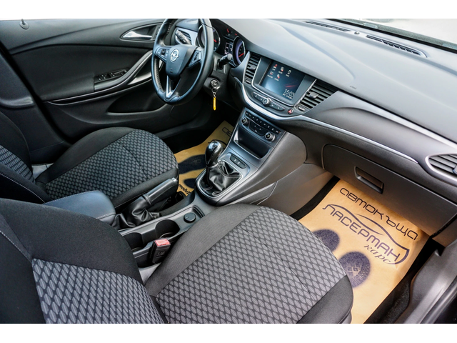 Opel Astra 1.6CDTI INNOVATION - автомобили, коли, обяви за нови и употребявани 6