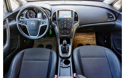 Opel Astra 1.7CDTi COSMO - автомобили, коли, обяви за нови и употребявани 7