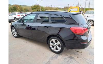 opel-astra - 3