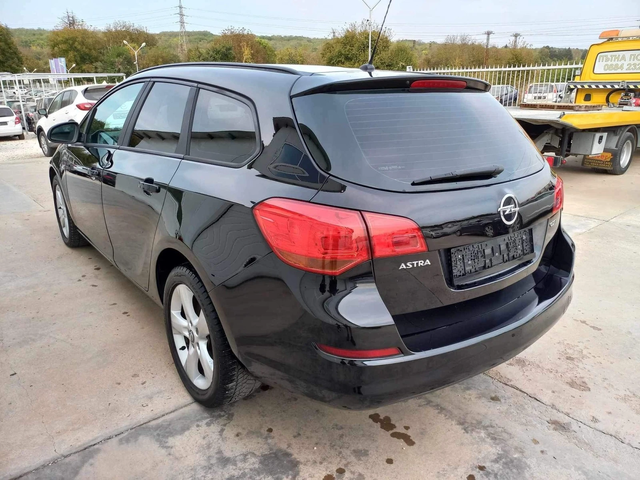 Opel Astra 1.7cdti * NOVA* UNIKAT* - автомобили, коли, обяви за нови и употребявани 4