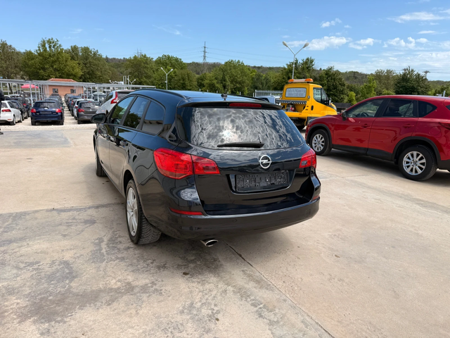 Opel Astra 2.0d 160k.c* UNIKAT* - автомобили, коли, обяви за нови и употребявани 4