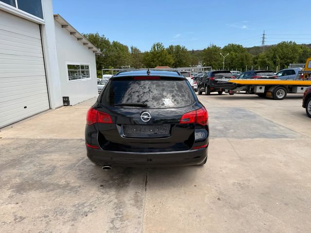 Opel Astra 2.0d 160k.c* UNIKAT* - автомобили, коли, обяви за нови и употребявани 5