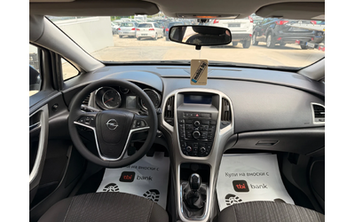 Opel Astra 2.0d 160k.c* UNIKAT* - автомобили, коли, обяви за нови и употребявани 9