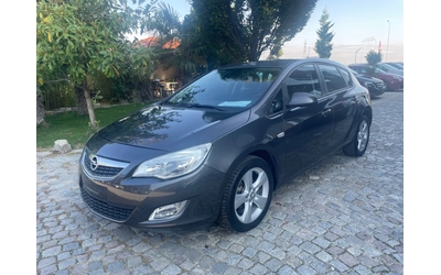 opel-astra - 0