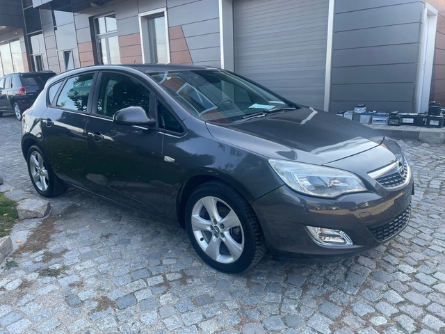 Opel Astra 1.4i Elective - автомобили, коли, обяви за нови и употребявани 2