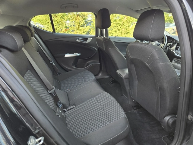 Opel Astra 1.6CDTI-110КС= 6СК= CAR PLAY= АВТОПИЛОТ - автомобили, коли, обяви за нови и употребявани 13