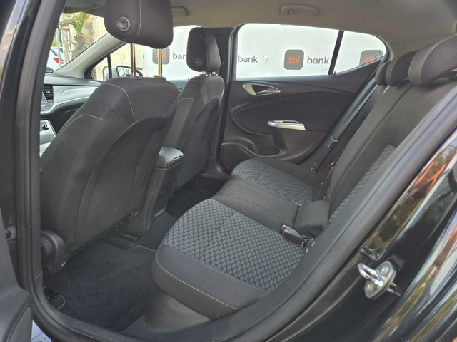 Opel Astra 1.6CDTI-110КС= 6СК= CAR PLAY= АВТОПИЛОТ - автомобили, коли, обяви за нови и употребявани 8