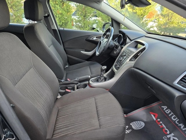 Opel Astra 1.4T-140кс= ГАЗ* LANDI RENZO* = 185.000km= АВТОПИЛ - автомобили, коли, обяви за нови и употребявани 14