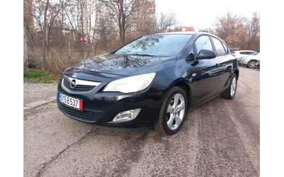 opel-astra - 0