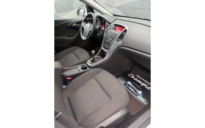 Opel Astra 1.4 turbo - автомобили, коли, обяви за нови и употребявани 13