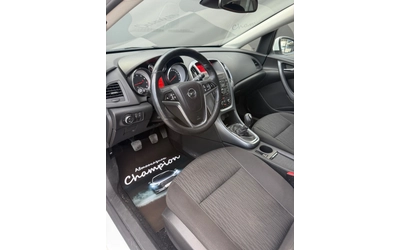 Opel Astra 1.4 turbo - автомобили, коли, обяви за нови и употребявани 14