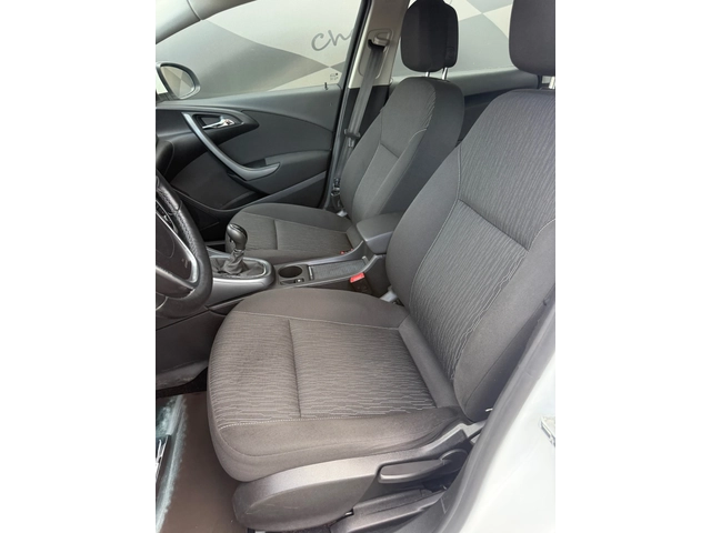 Opel Astra 1.4 turbo - автомобили, коли, обяви за нови и употребявани 9
