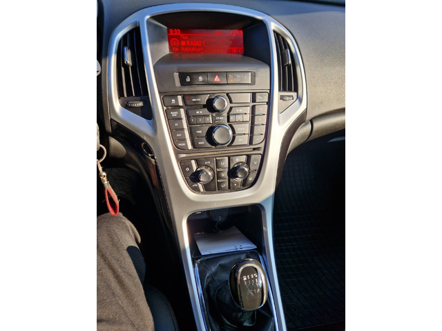 Opel Astra GTC – две врати спортно окачване - автомобили, коли, обяви за нови и употребявани 7