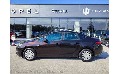 opel-astra-j-4-vr-sedan-116k-s-benzin - 3