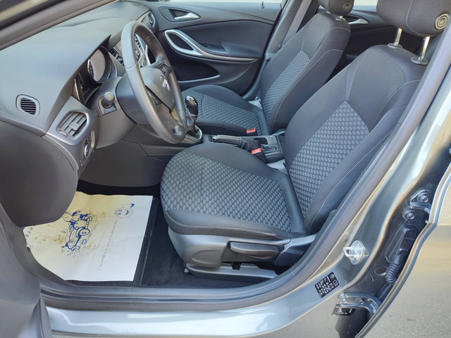 Opel Astra K 4-вр. Хечбек 131к.с. Бензин - автомобили, коли, обяви за нови и употребявани 11