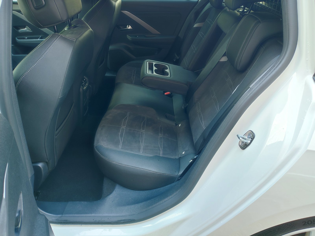 Opel Astra L 4-вр. Комби 131к.с. Дизел - автомобили, коли, обяви за нови и употребявани 12