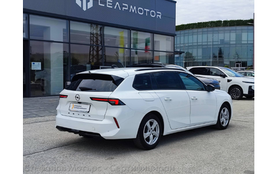 opel-astra-l-4-vr-kombi-131k-s-dizel - 5