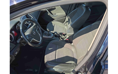 Opel ASTRA  NOTCHBACK 1.4i 140hp MT6 E6 - автомобили, коли, обяви за нови и употребявани 8