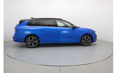 Opel Astra Sports Tourer Ultimate - автомобили, коли, обяви за нови и употребявани 11