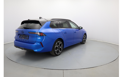 Opel Astra Sports Tourer Ultimate - автомобили, коли, обяви за нови и употребявани 16