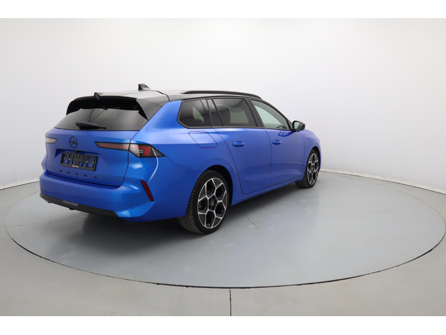 Opel Astra Sports Tourer Ultimate - автомобили, коли, обяви за нови и употребявани 16