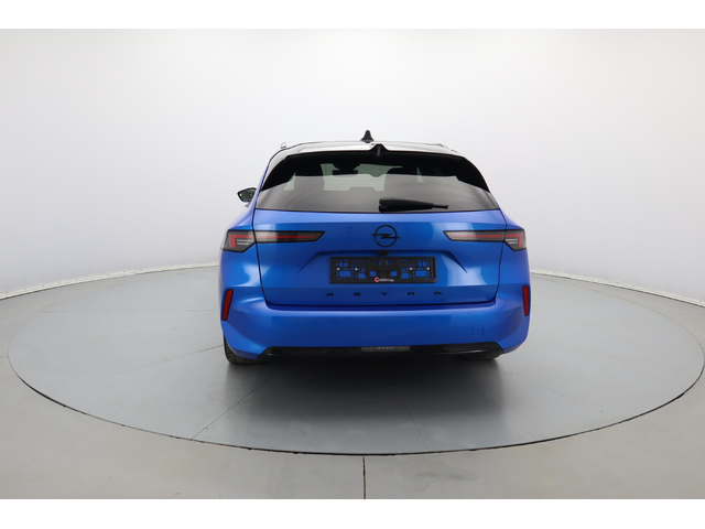 Opel Astra Sports Tourer Ultimate - автомобили, коли, обяви за нови и употребявани 20