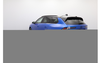 Opel Astra Sports Tourer Ultimate - автомобили, коли, обяви за нови и употребявани 23