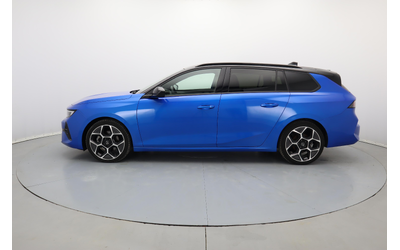 Opel Astra Sports Tourer Ultimate - автомобили, коли, обяви за нови и употребявани 29
