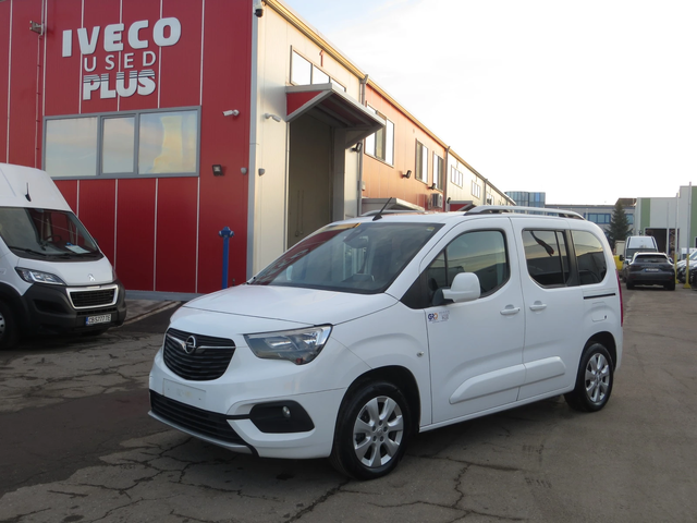 Opel Combo LIFE ПЪТНИЧЕСКИ 5+ 1 МЕСТА - автомобили, коли, обяви за нови и употребявани 0
