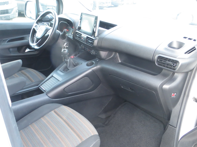 Opel Combo LIFE ПЪТНИЧЕСКИ 5+ 1 МЕСТА - автомобили, коли, обяви за нови и употребявани 12