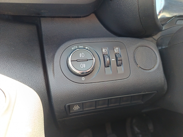 Opel COMBO - автомобили, коли, обяви за нови и употребявани 8