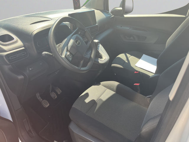 Opel COMBO - автомобили, коли, обяви за нови и употребявани 9