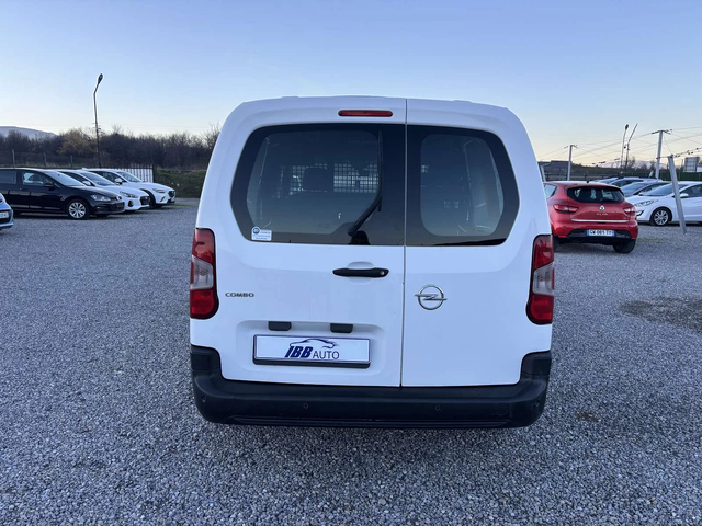 Opel Combo 1.5 , MAKSI, Euro 6, Нов Внос - автомобили, коли, обяви за нови и употребявани 5