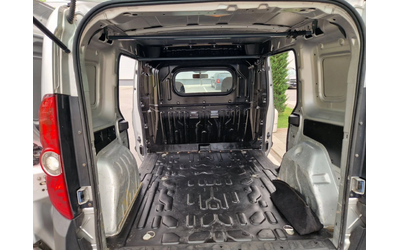 Opel Combo 1.3 - автомобили, коли, обяви за нови и употребявани 12