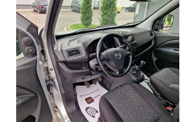 Opel Combo 1.3 - автомобили, коли, обяви за нови и употребявани 9