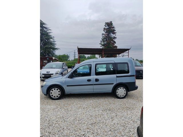 Opel Combo 1.7, 101к.с. - автомобили, коли, обяви за нови и употребявани 6