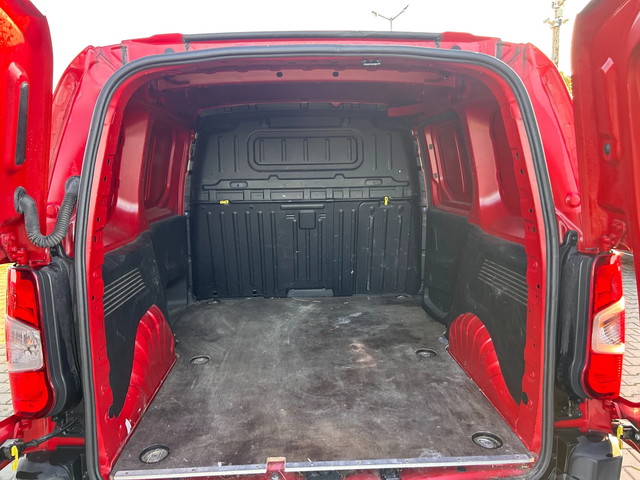 Opel Combo 1.6CDTI NAVI EURO 6 - автомобили, коли, обяви за нови и употребявани 8