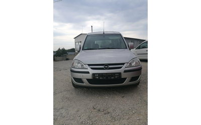 opel-combo - 0