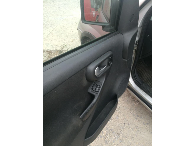 Opel Combo 1.6 метан фабричен - автомобили, коли, обяви за нови и употребявани 8