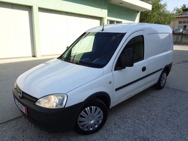 Opel Combo 1, 3MJT-ЛИЗИНГ - автомобили, коли, обяви за нови и употребявани 0