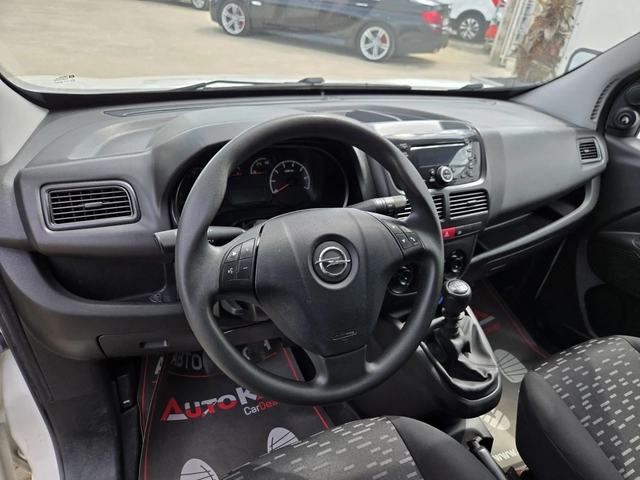 Opel Combo 1.6CDTI-105кс= 6СКОРОСТИ= МАХI= КЛИМАТИК - автомобили, коли, обяви за нови и употребявани 7