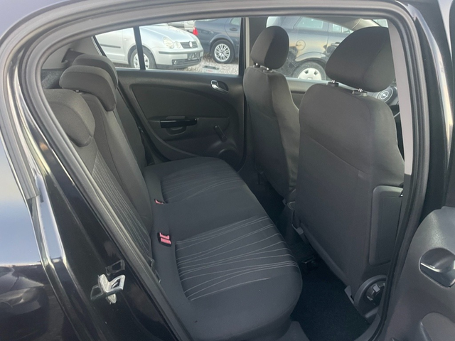 Opel Corsa 1.3m-jet - автомобили, коли, обяви за нови и употребявани 8